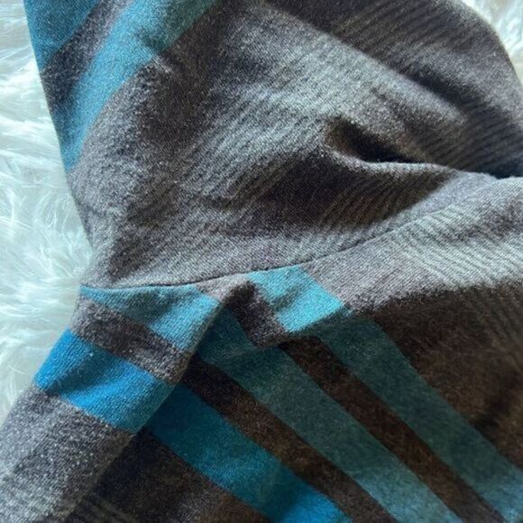 Vintage 90's OP Striped Short-Sleeve V-Neck T-Shirts - Set of 2 - Unisex - Picture 7 of 9